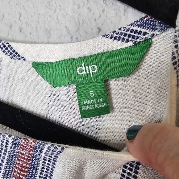 DIP Patriotic Crop Sleeveless‎ Hi Low Ruffle Hem Shirt Size S Small - Picture 6 of 8